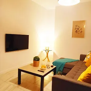 apartamento-el-carcajal.adeje-hotels.com/