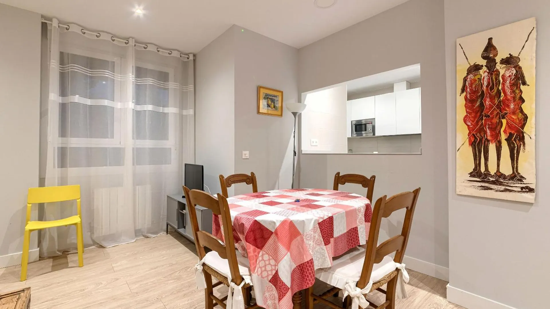 Apartamento Salgeta Reformado Amplio Y Acogedor Con Wifi Barakaldo España
